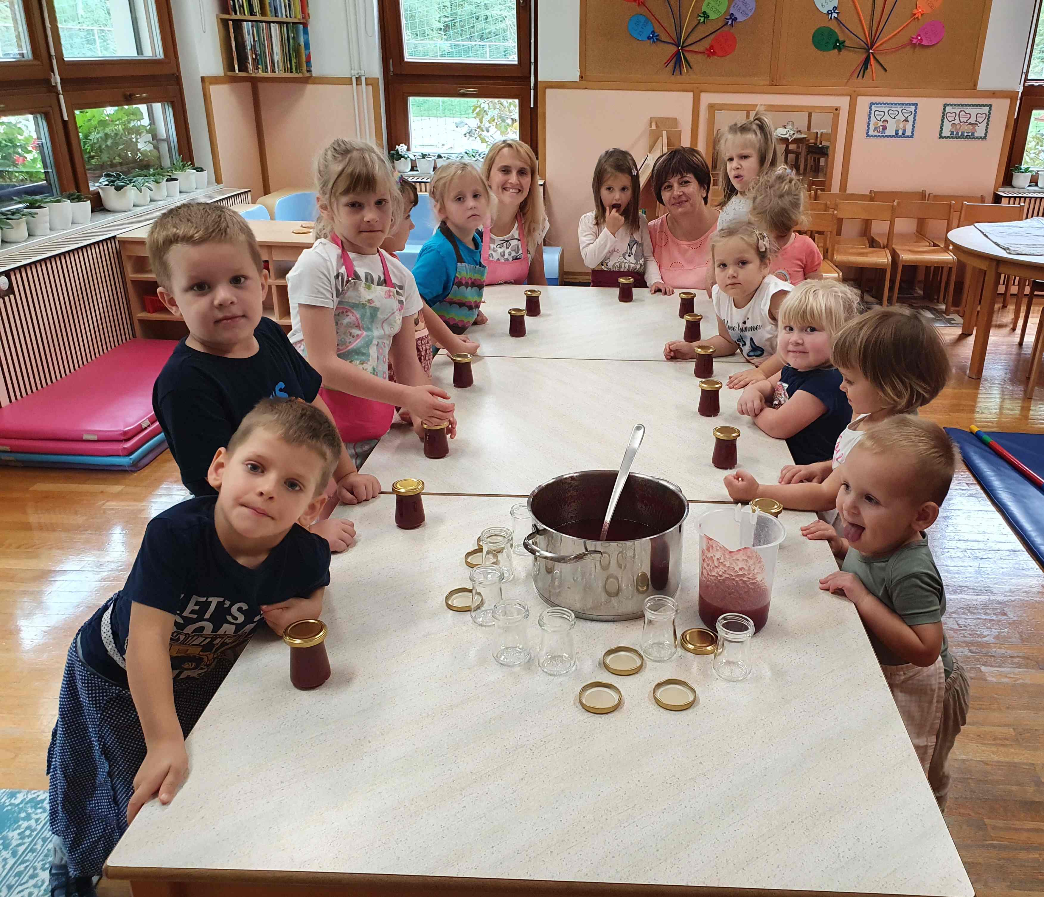 DOMAČE DOBROTE IZ VRTCA JURKLOŠTER: MARMELADA